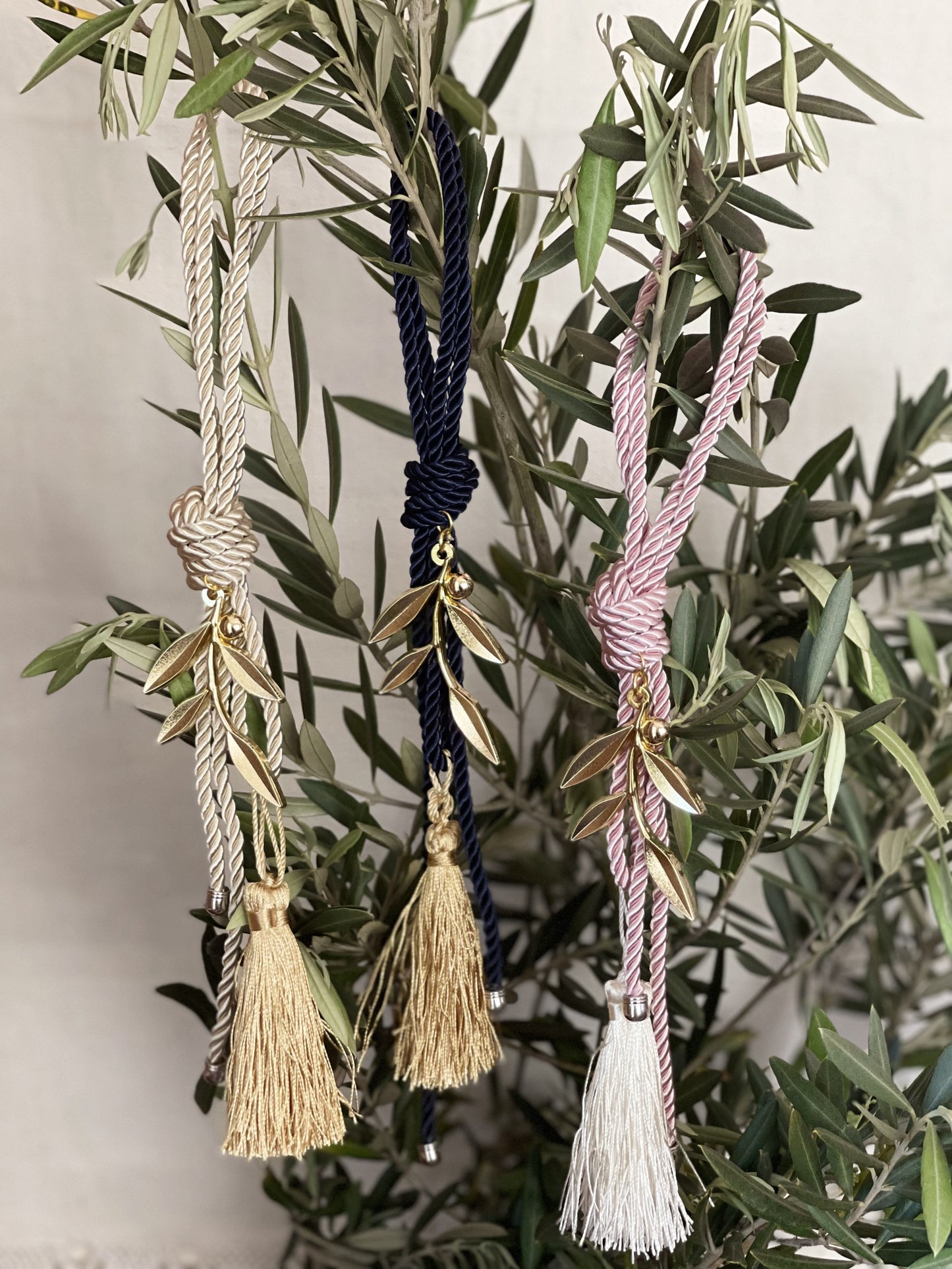 Navy Olive Branch Gouri